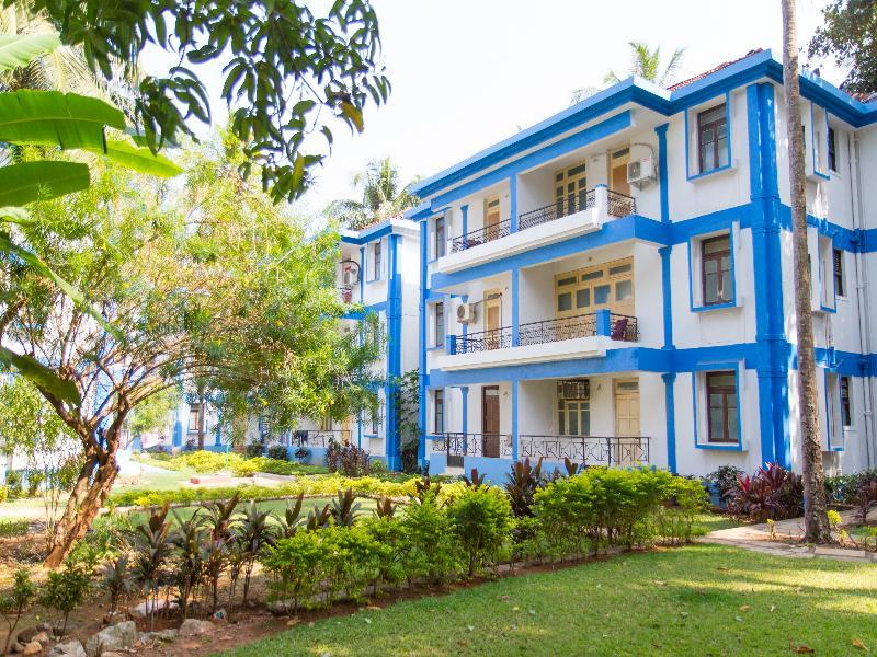 Dona Alcina Resorts Candolim Exteriör bild